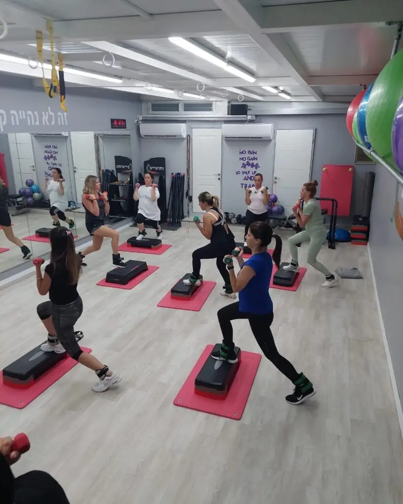 מתאמנים בסטודיו נטושייפ